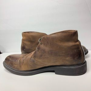 Florsheim Men's Chukka Boots Shoes SIZE 8.5 D